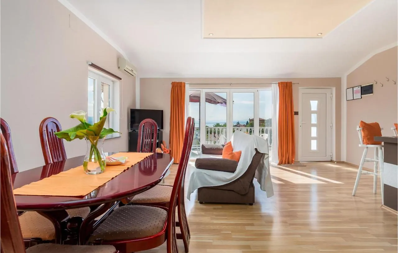 Nice Apartment In Lovran With House Sea View