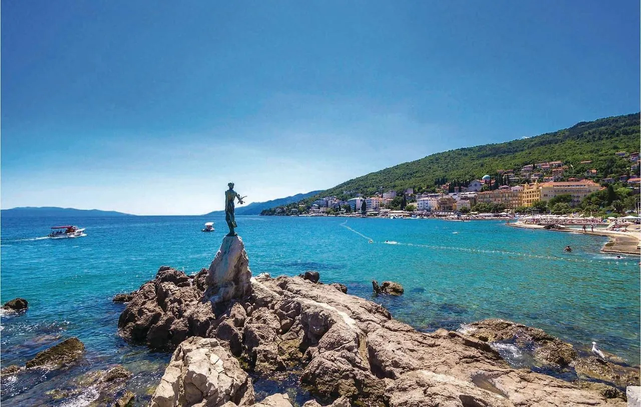 Nice Apartment In Lovran With House Sea View