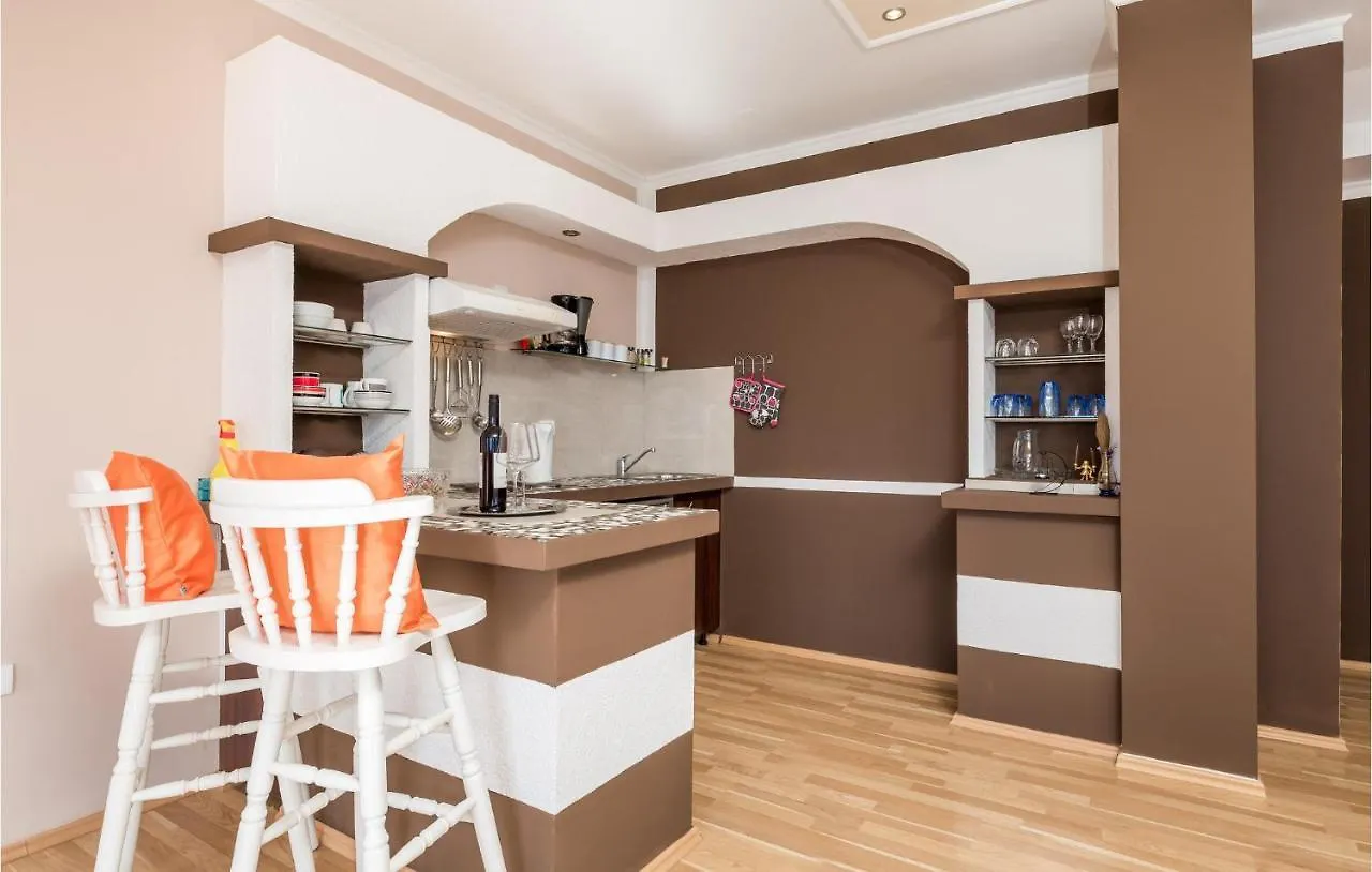 Nice Apartment In Lovran With House Sea View